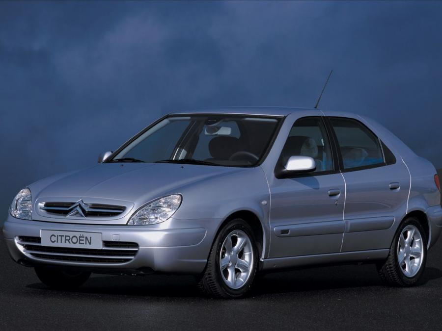  Citroen Xsara Hatchback 2000 года  (фото 3 из 8)